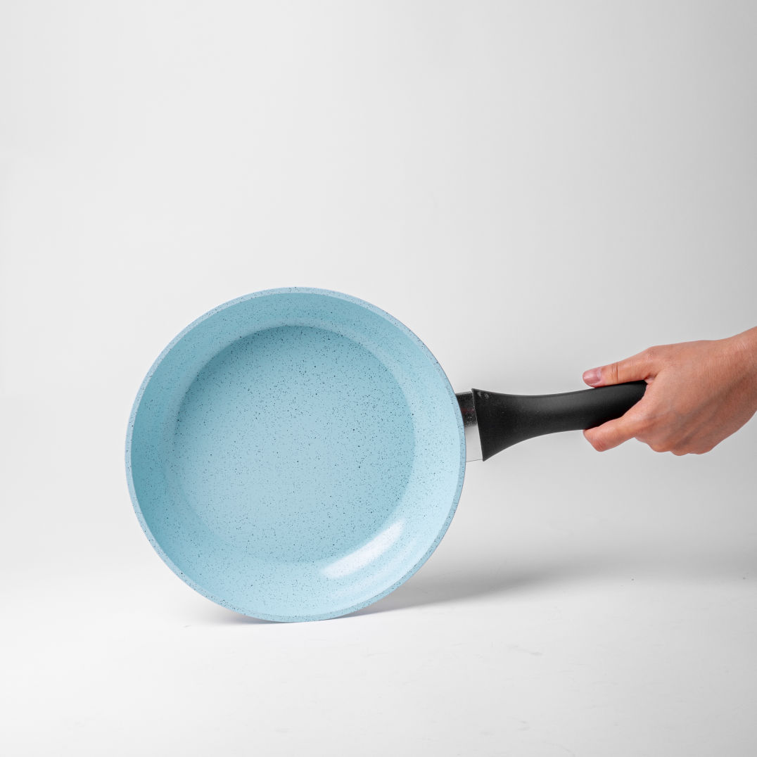 Jade Pans | The non-stick aluminum coated pan set with ceramic and jade powder that make any meal quick and tasty!