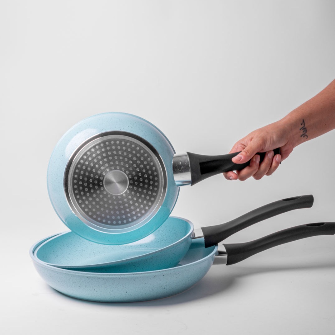 Jade Pans | The non-stick aluminum coated pan set with ceramic and jade powder that make any meal quick and tasty!